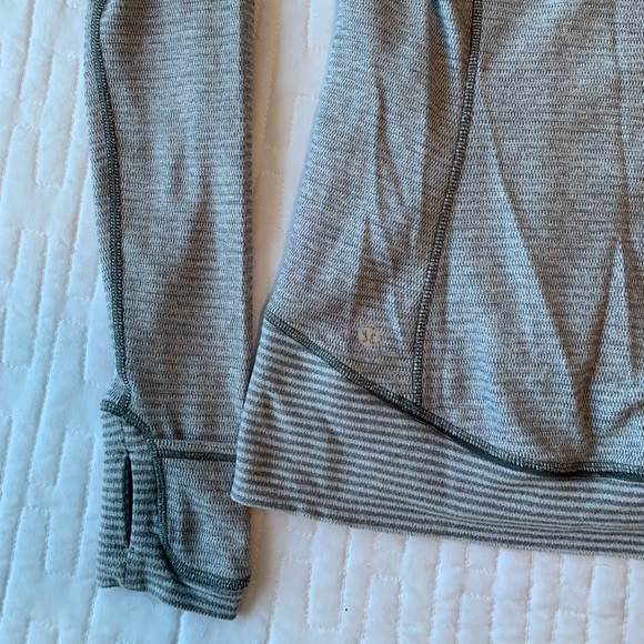 Lululemon Half Zip Sweater - Picture 11 of 12